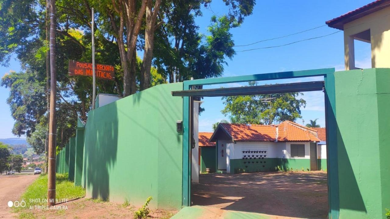 Pousada Recanto Das Maritacas Brotas Luaran gambar