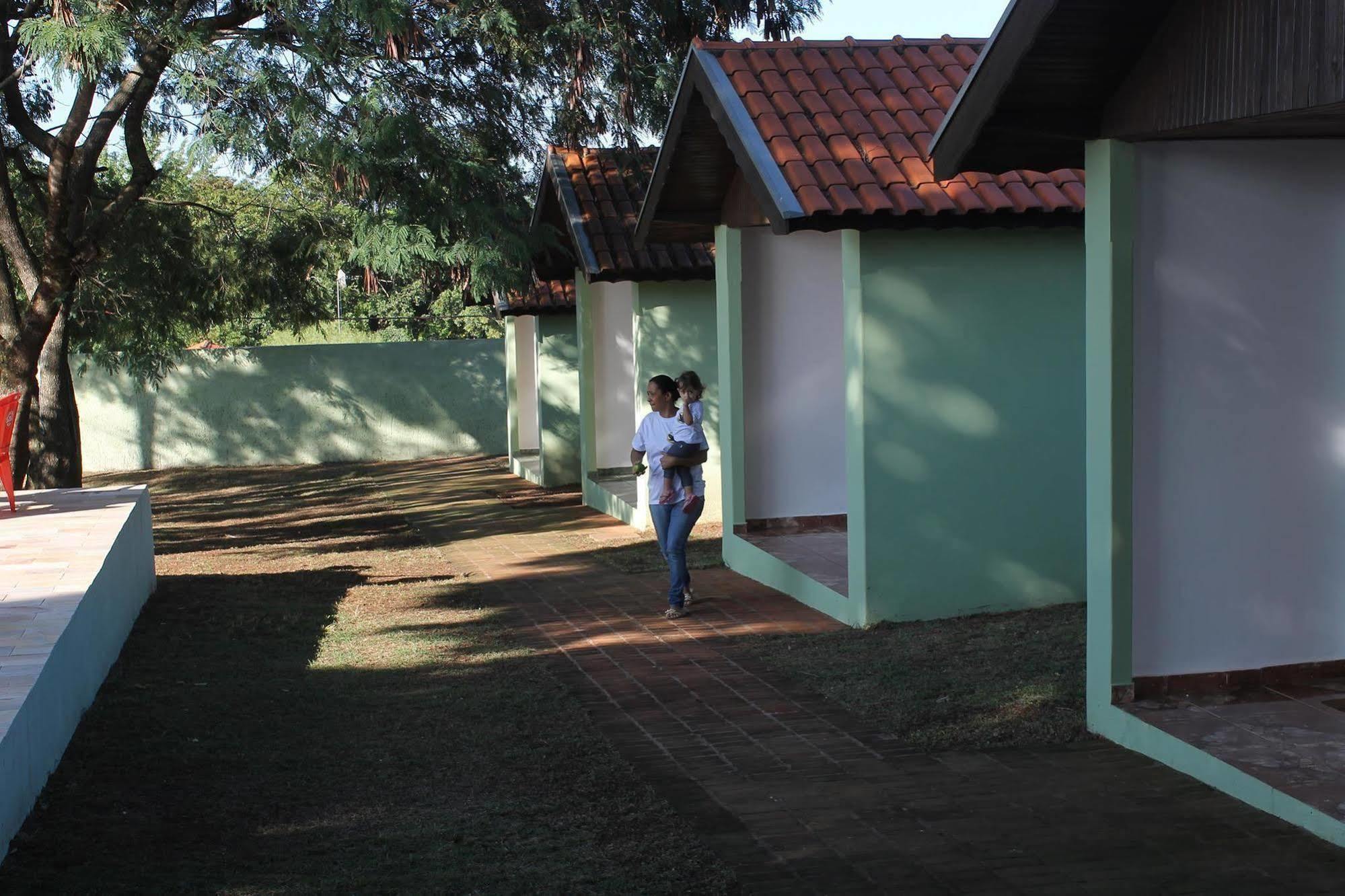 Pousada Recanto Das Maritacas Brotas Luaran gambar